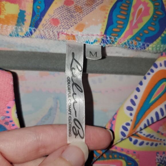 LULU B COLORFUL COMFY CLOTHING NEON MULTICOLORED PRINT TOP SIZE MEDIUM STRETCHY - Picture 2 of 4